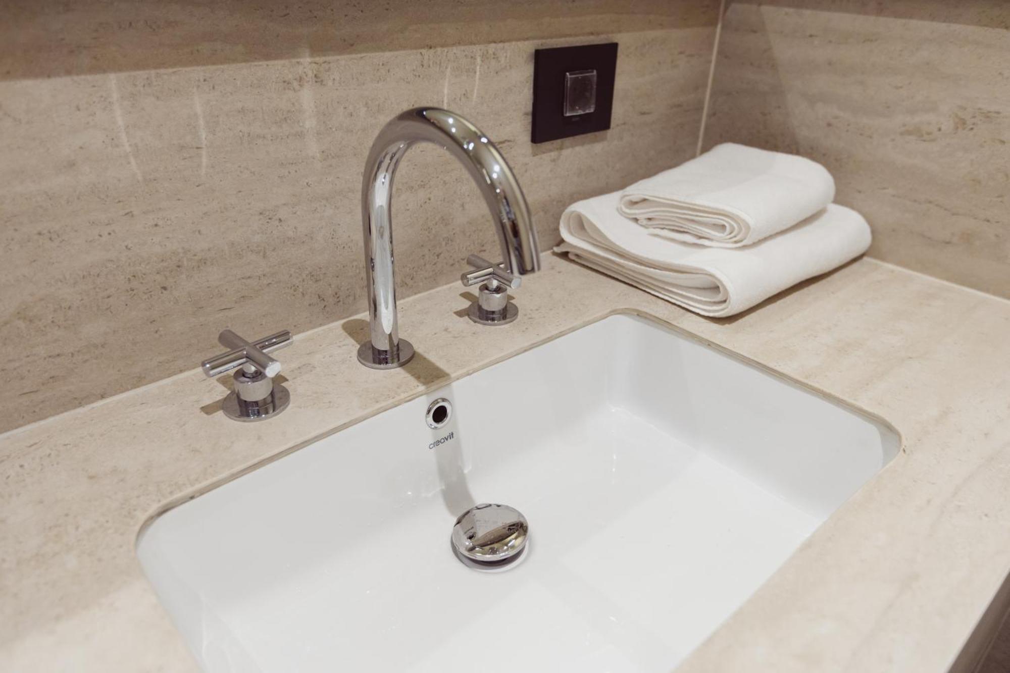 Aparthotel Κραϊόβα Εξωτερικό φωτογραφία
